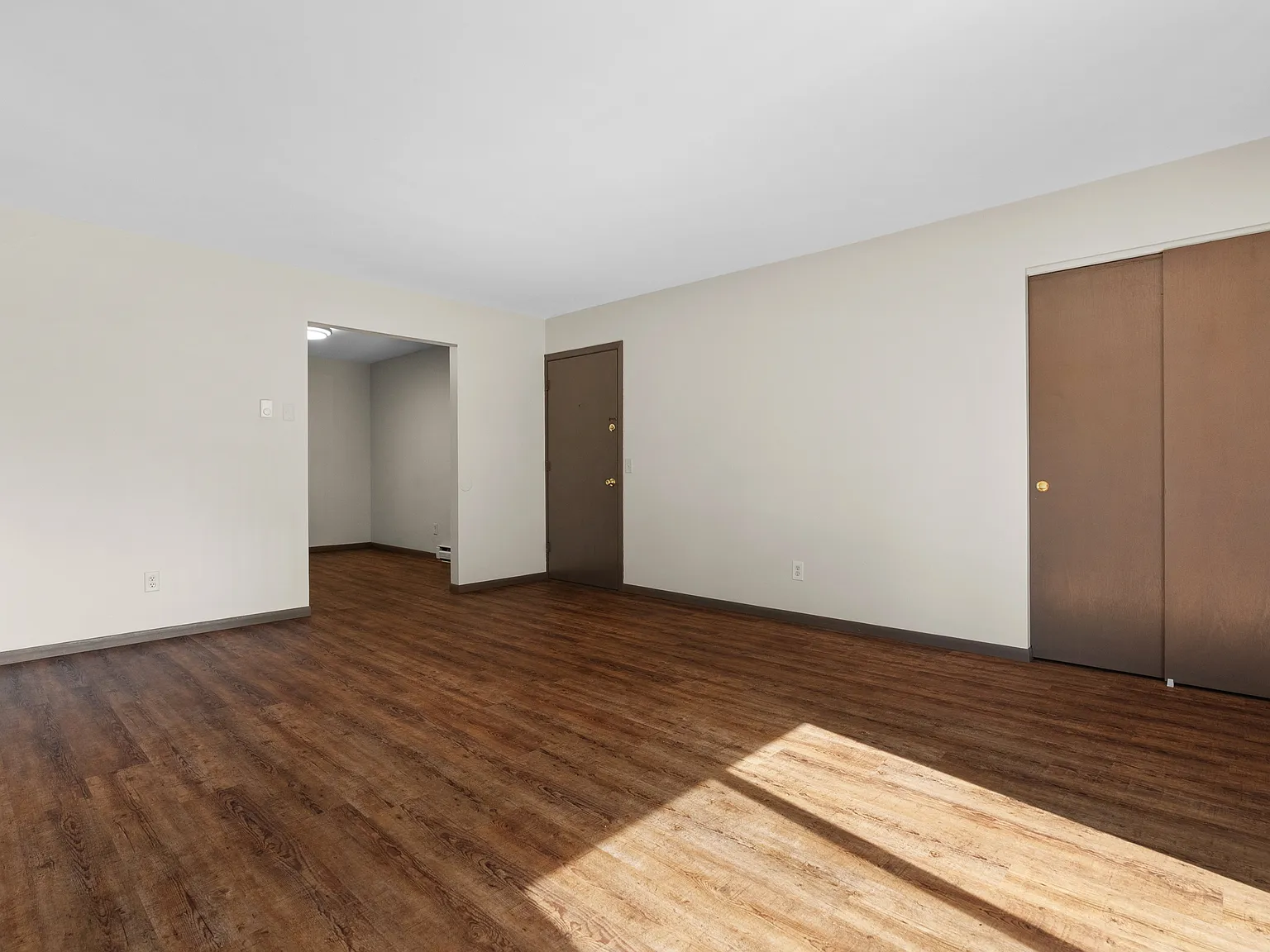 1120 19th Street - 8 — Photo 3