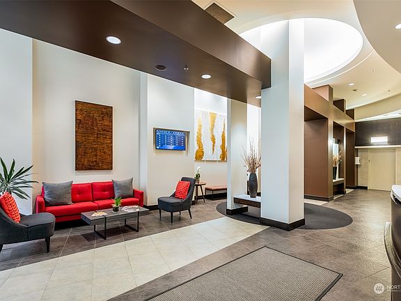 3rd image of 2607 Western Avenue #112