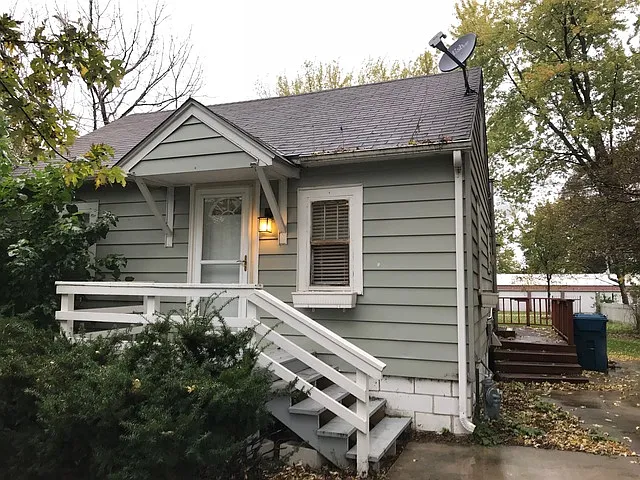 113 E Taylor St photo 1