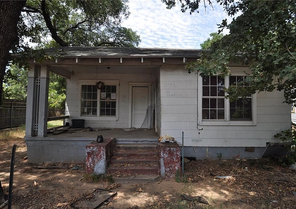 2nd image of 2005 NW 3rd Ave