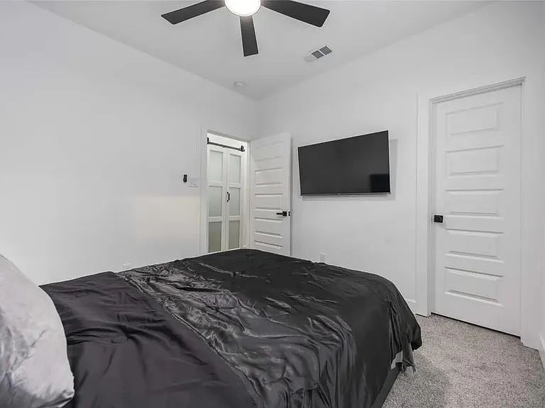 205 Bolden St #A — Photo 13