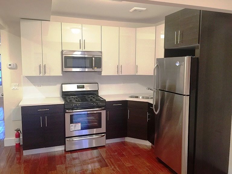 1st image of 624 Willoughby Ave