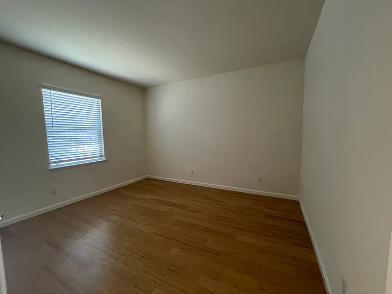 121 Patterson Ave — Photo 13