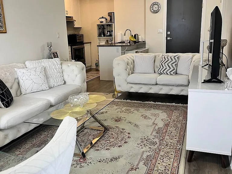 58 Adam Sellers St #311 — Photo 5