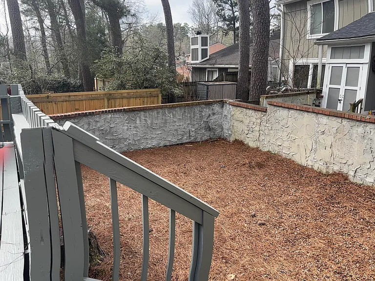 646 Center Court Dr — Photo 24