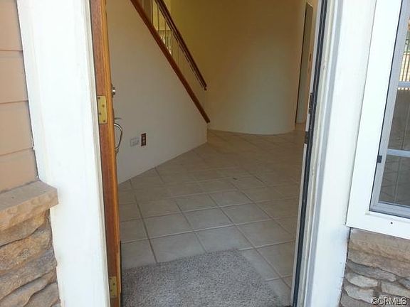 4th image of 2412 Blackpine Pl