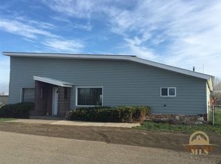 402 Miles Ave, Clyde Park, MT 59018