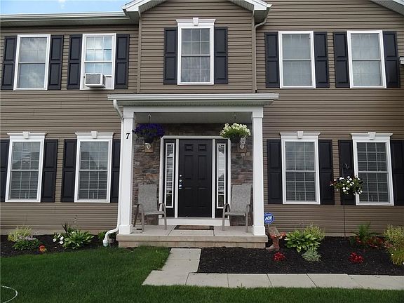 2nd image of 7 Marino Dr