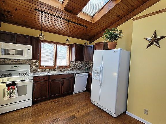 4th image of 401 N Mason St