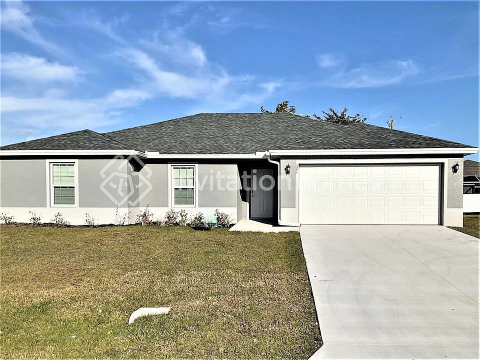 1st image of 121 NE 9th Pl