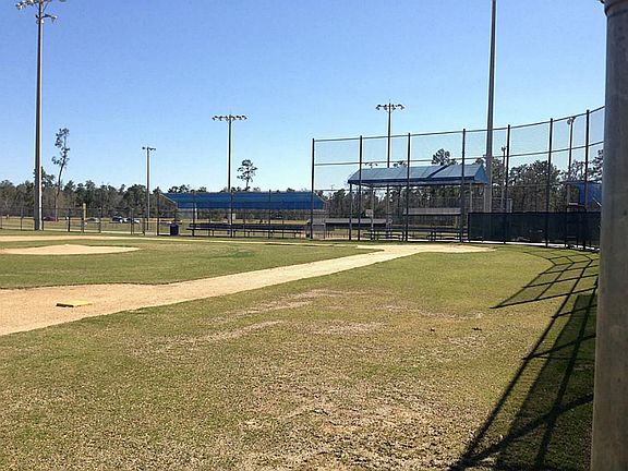 Barton Woods is a quiet wooded community in Conroe, Texas. The community is connected by jogging tra
