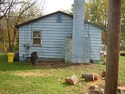 2nd image of 12 Clover Ln S