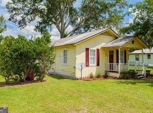 106 Nancy Ave, Fargo, GA 31631