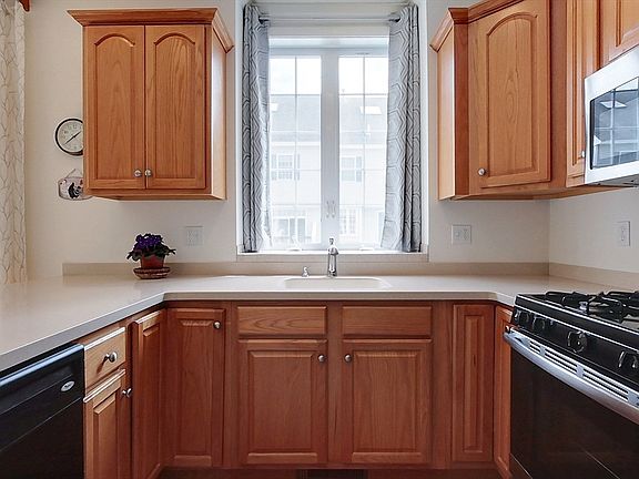 4th image of 38 Tarbell St Unit 7B