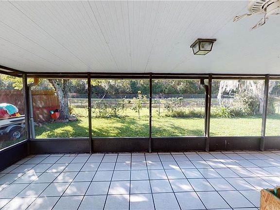4th image of 4908 Red Bay Dr