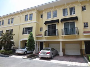 111 Grand Beach Pl, Tampa, FL 33609
