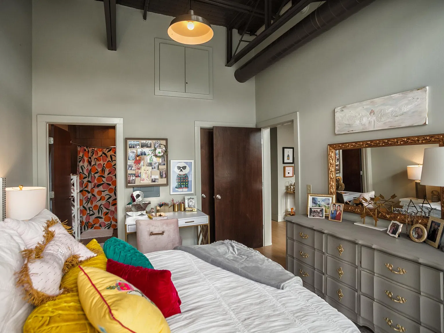 3 bed, 1300 sqft, $2,850 — Photo 3