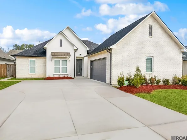 9629 S Creek Dr, Denham Springs, LA 70726