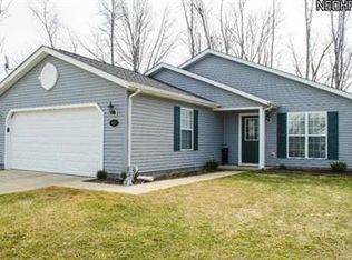 401 Community Ln, Painesville, OH 44077