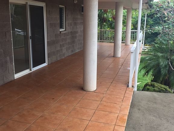 Front East Lanai