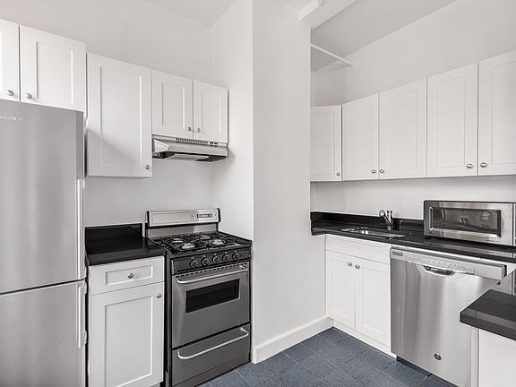 4th image of 12 E 86th St APT 1227