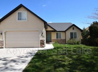 7884 N Ruby Valley Dr, Eagle Mountain, UT 84005
