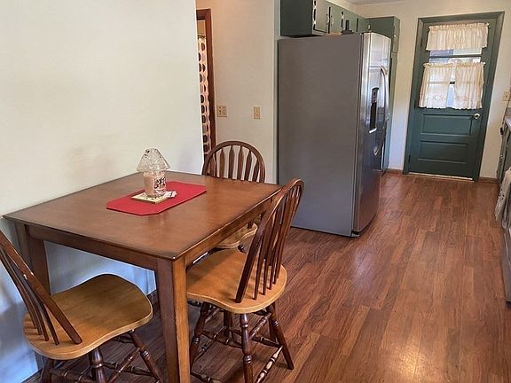3rd image of 93 Dana St