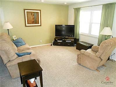 5th image of 2721 Patton Dr