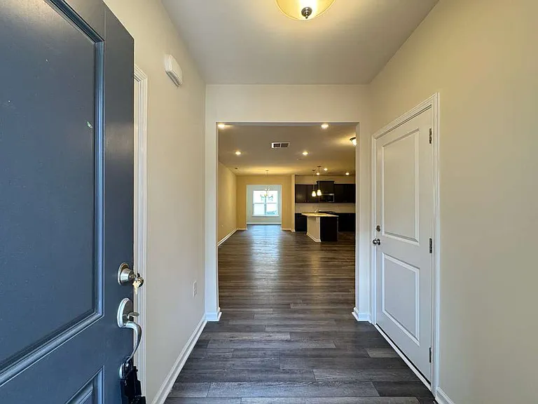 3023 Newfields Pl — Photo 2