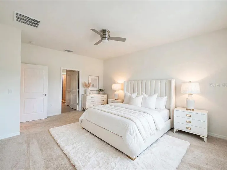 17589 Garsalaso Cir — Photo 8