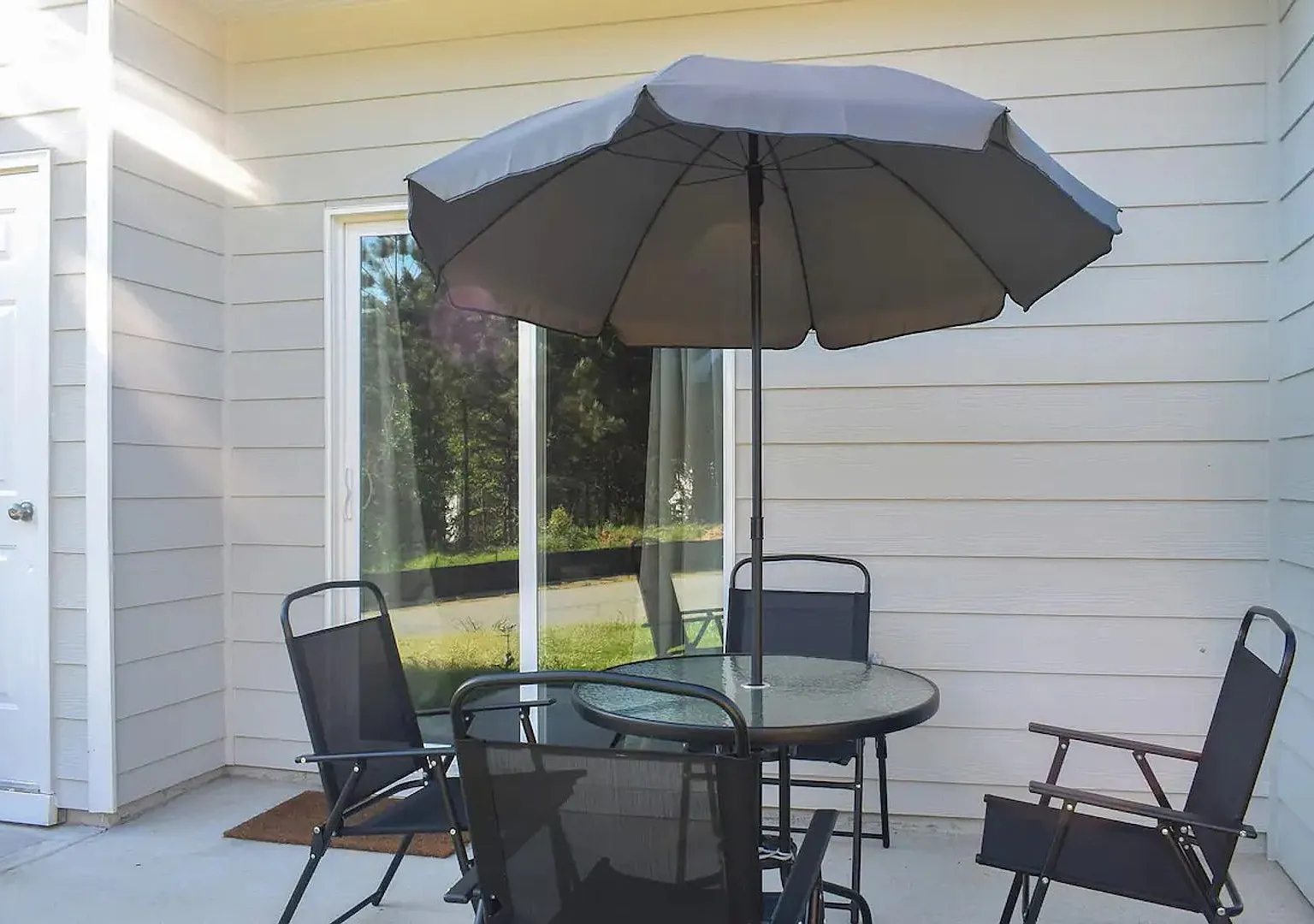 Room in 3 Bedroom Townhome at 3196 Laurel Ridge Cir — Photo 4