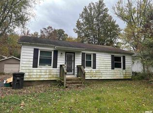 613 W Owens St, Carbondale, IL 62901