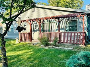 1461 Dorene Blvd, Carter Lake, IA 51510