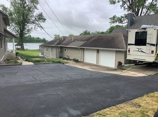 69690 Sunset Blvd, Union, MI 49130