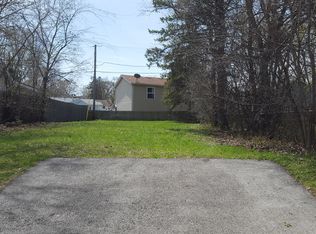 205 E Washington St, Round Lake Park, IL