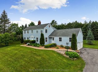462 Franklin Dr, Selwyn, ON K9J 6X4