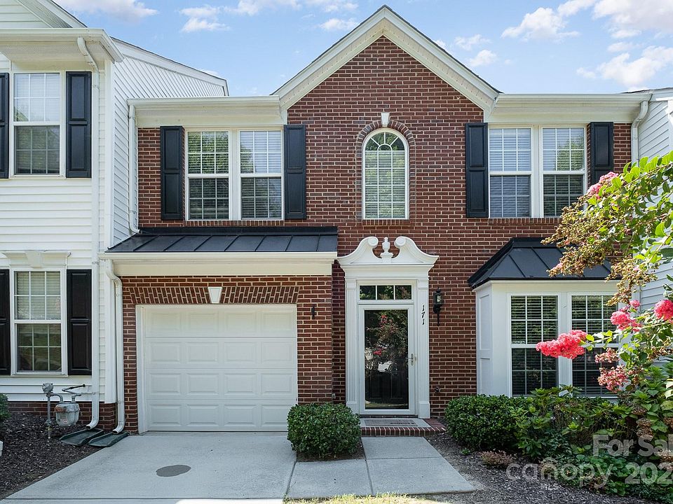 1st image of 171 N Arcadian Way