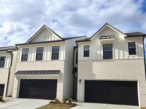 Sawnee Plan, Azalea Square Townhomes