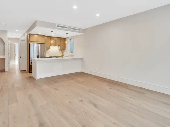 368 92nd Street image 7 of 27