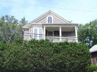 3 Young Ave, Providence, RI 02908