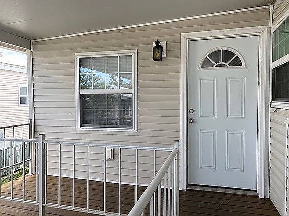 2nd image of 609 County Road 466 #382
