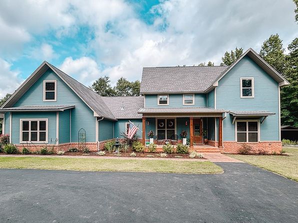 321 Crossgate Dr