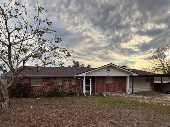 318 Cottonwood, Kenedy, TX 78119