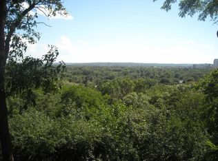 1217 19th Ave NE, Rochester, MN 55906