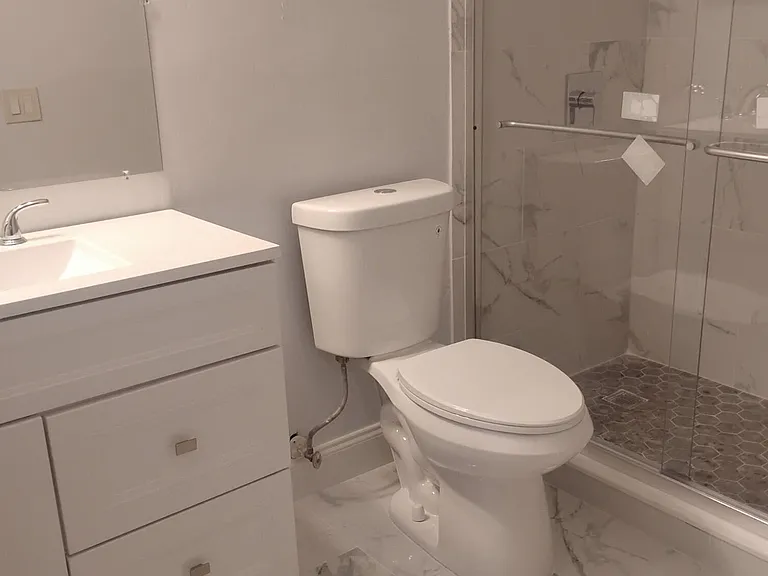 2313 N Congress Ave #18 — Photo 5