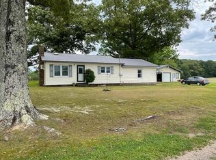 1740 Seaton Loop, Adamsville, TN 38310