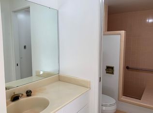 33 Los Charros Ln, Portola Valley, CA 94028