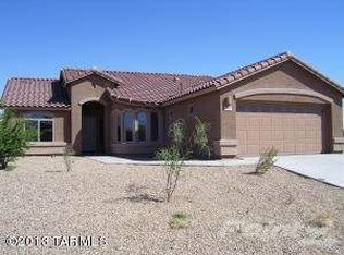 680 W Rio Teras, Green Valley, AZ 85614