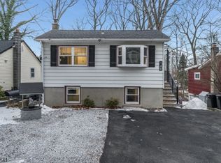 148 Bucknell Trl, Hopatcong Boro, NJ 07843