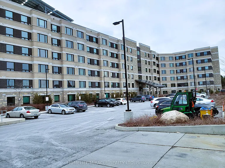 7400 Markham Rd #423 — Photo 2